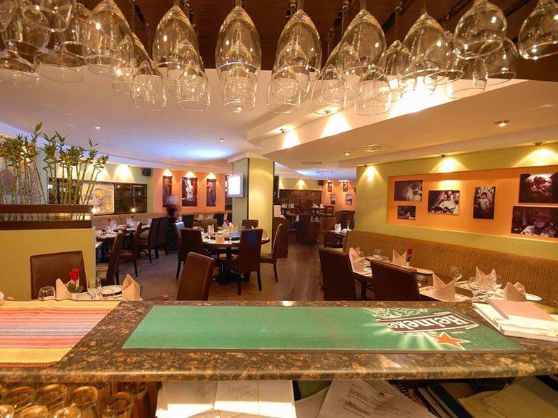 Nihal Hotel Дубай Экстерьер фото