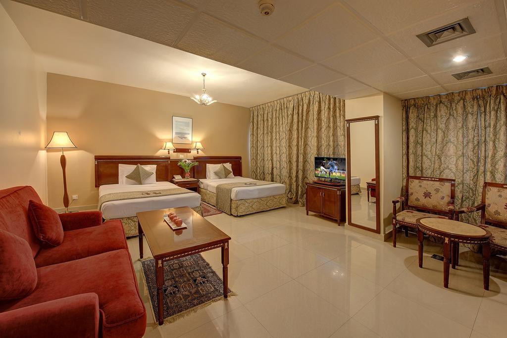 Nihal Hotel Дубай Экстерьер фото